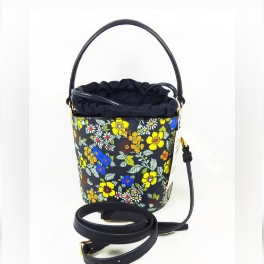 NWOT Tory Burch Emerson Satchel Bucket Bag - Picture 1 of 8
